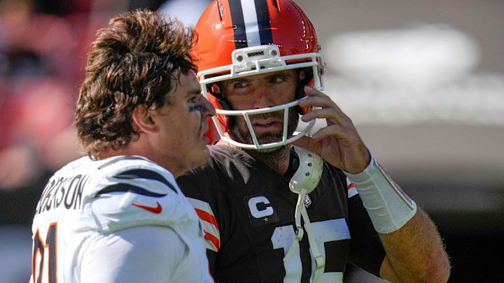 Cincinnati Bengals defensive end Trey Hendrickson (91) and Cleveland Browns quarterback Joe Flacco (15) talk after the fourth quarter of the NFL Week 1 game between the Cleveland Browns and the Cincinnati Bengals at Huntington Bank Field in Cleveland on Sunday, Sept. 7, 2025. The Bengals begin the season with a 17-16 win over the Browns. Cincinnati Bengals defensive end Trey Hendrickson (91) and Cleveland Browns quarterback Joe Flacco (15) talk after the fourth quarter of the NFL Week 1 game between the Cleveland Browns and the Cincinnati Bengals at Huntington Bank Field in Cleveland on Sunday, Sept. 7, 2025. The Bengals begin the season with a 17-16 win over the Browns.