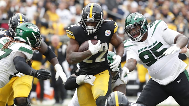 Oct 2, 2022; Pittsburgh, Pennsylvania, USA; Pittsburgh Steelers running back Najee Harris (22) runs the ball against the New York Jets during the fourth quarter at Acrisure The Jets won 24-20. Stadium. Mandatory Credit: Charles LeClaire-Imagn Images
