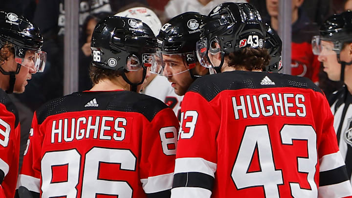 Chicago Blackhawks v New Jersey Devils