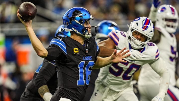 Detroit Lions quarterback Jared Goff (16) throws a pass during the second half at Ford Field in Detroit on Sunday, Dec. 15, 2024.