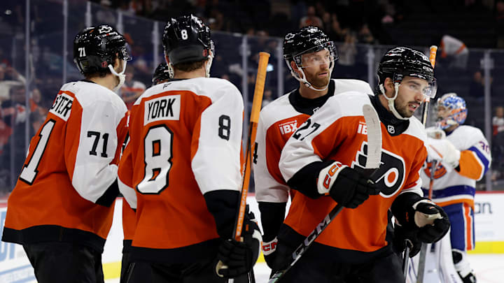 New York Islanders v Philadelphia Flyers
