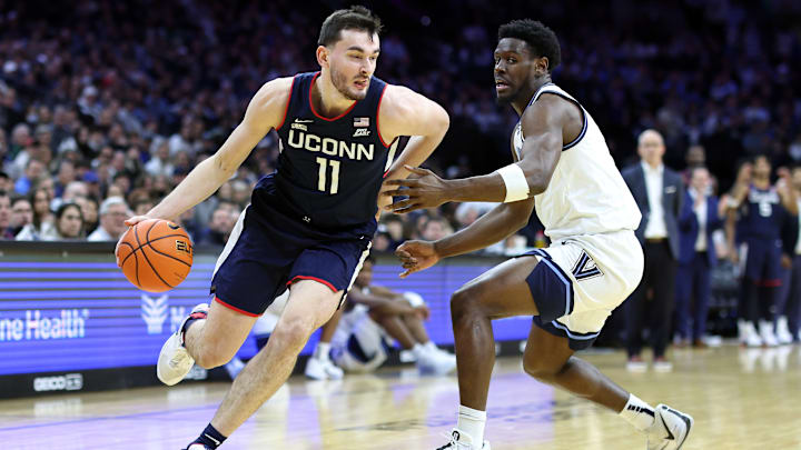Connecticut v Villanova