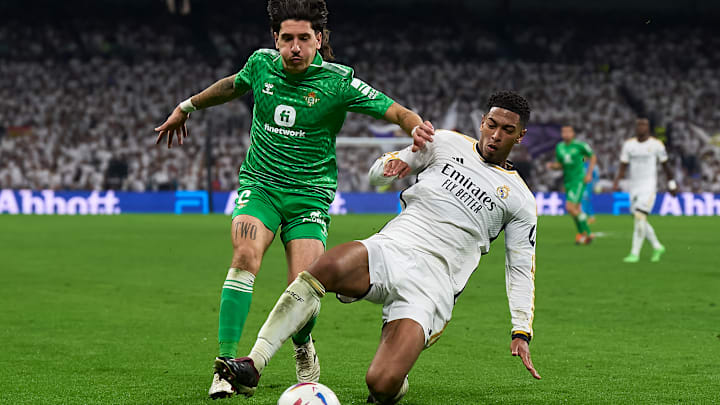 Bellerín y Bellingham deben estar en el XI inicial del Betis y Real Madrid, respectivamente 