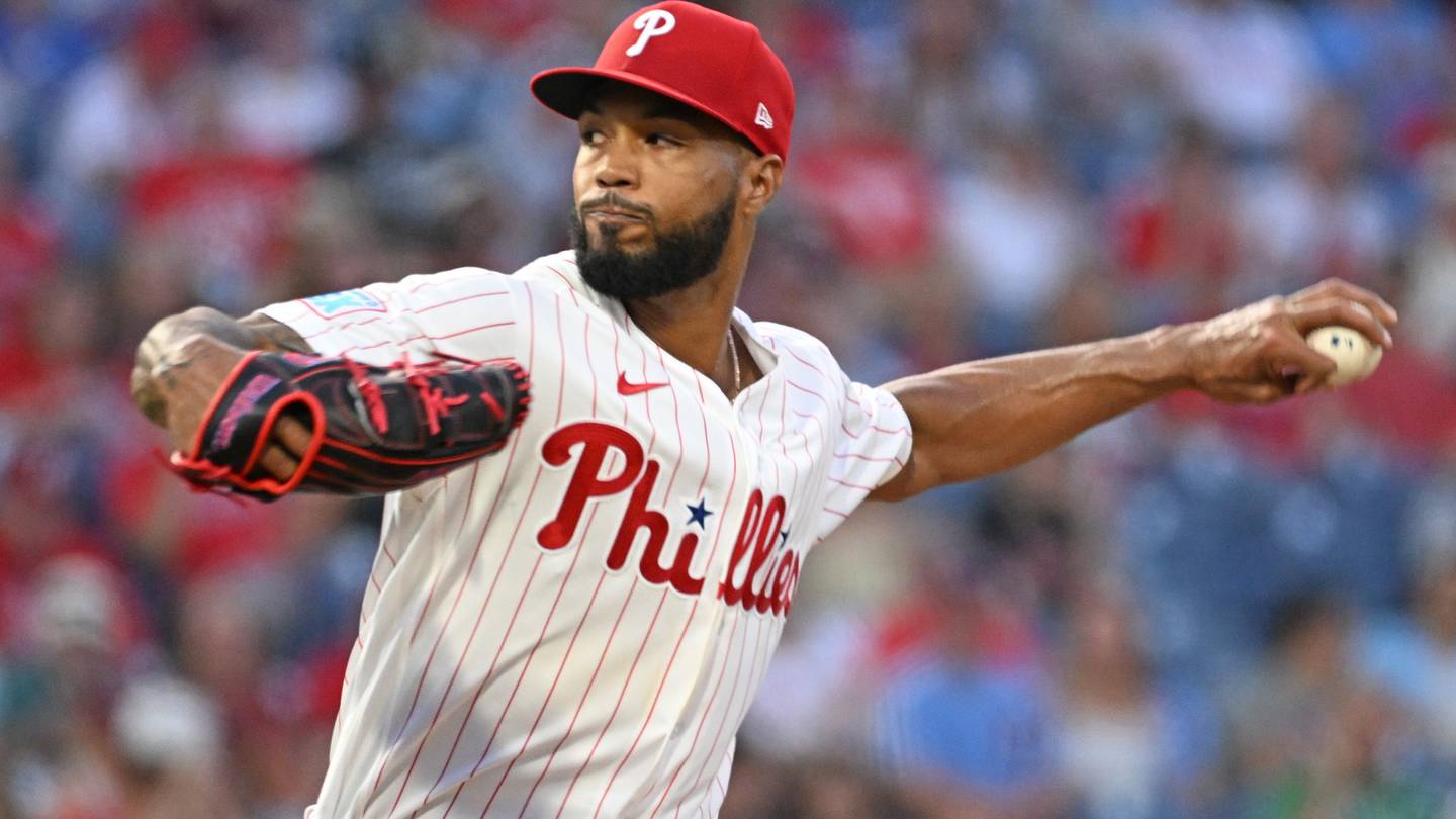 Cristopher Sanchez Had Historic Home Streak Stopped by Astros
