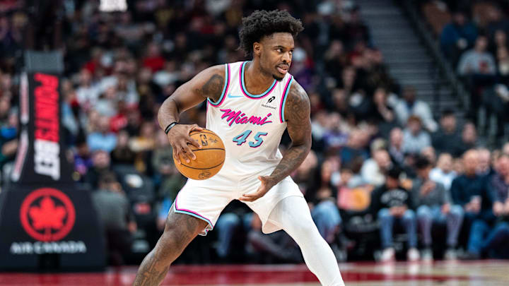 Feb 21, 2025; Toronto, Ontario, CAN; Miami Heat guard Davion Mitchell (45) dribbles the ball against the Toronto Raptors at Scotiabank Arena. Mandatory Credit: Kevin Sousa-Imagn Images Feb 21, 2025; Toronto, Ontario, CAN; Miami Heat guard Davion Mitchell (45) dribbles the ball against the Toronto Raptors at Scotiabank Arena. Mandatory Credit: Kevin Sousa-Imagn Images