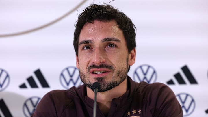 Mats Hummels bleibt in Sachen Zukunftsplanung entspannt