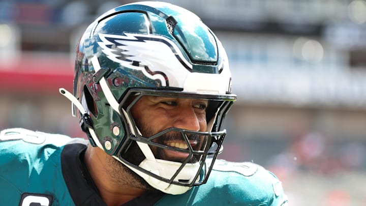 Philadelphia Eagles offensive tackle Jordan Mailata (68) warms up before the game against the Tampa Bay Buccaneers at Raymond James Stadium.