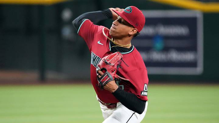 Jul 28, 2024; Phoenix, Arizona, USA; Arizona Diamondbacks pitcher Yilber Diaz (45) pitches against the Pittsburgh Pirates during the first inning at Chase Field. Mandatory Credit: Joe Camporeale-Imagn Images
