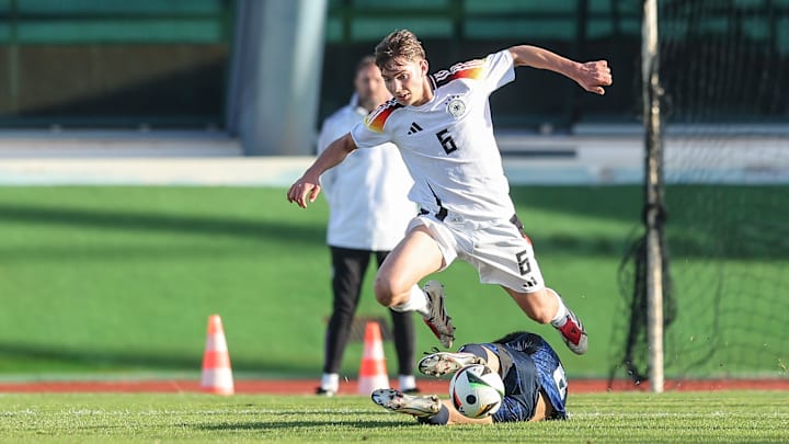 Kennet Eichhorn, Shuntaro Semba Kennet Eichhorn, Shuntaro Semba