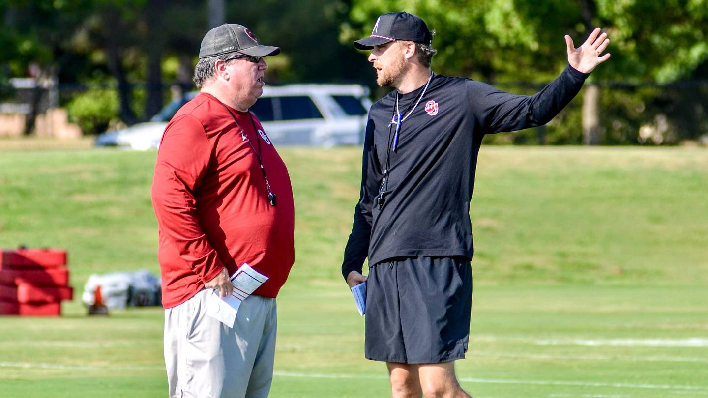 Can Oklahoma Nullify the 'Special' Texas Pass Rush?