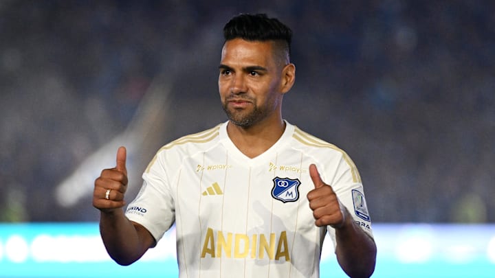 TOPSHOT-FBL-COLOMBIA-MILLONARIOS-FALCAO