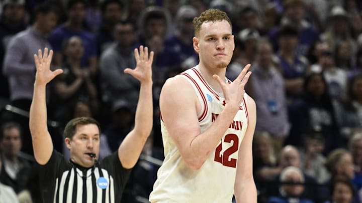 Wisconsin Badgers forward Austin Rapp. Wisconsin Badgers forward Austin Rapp.