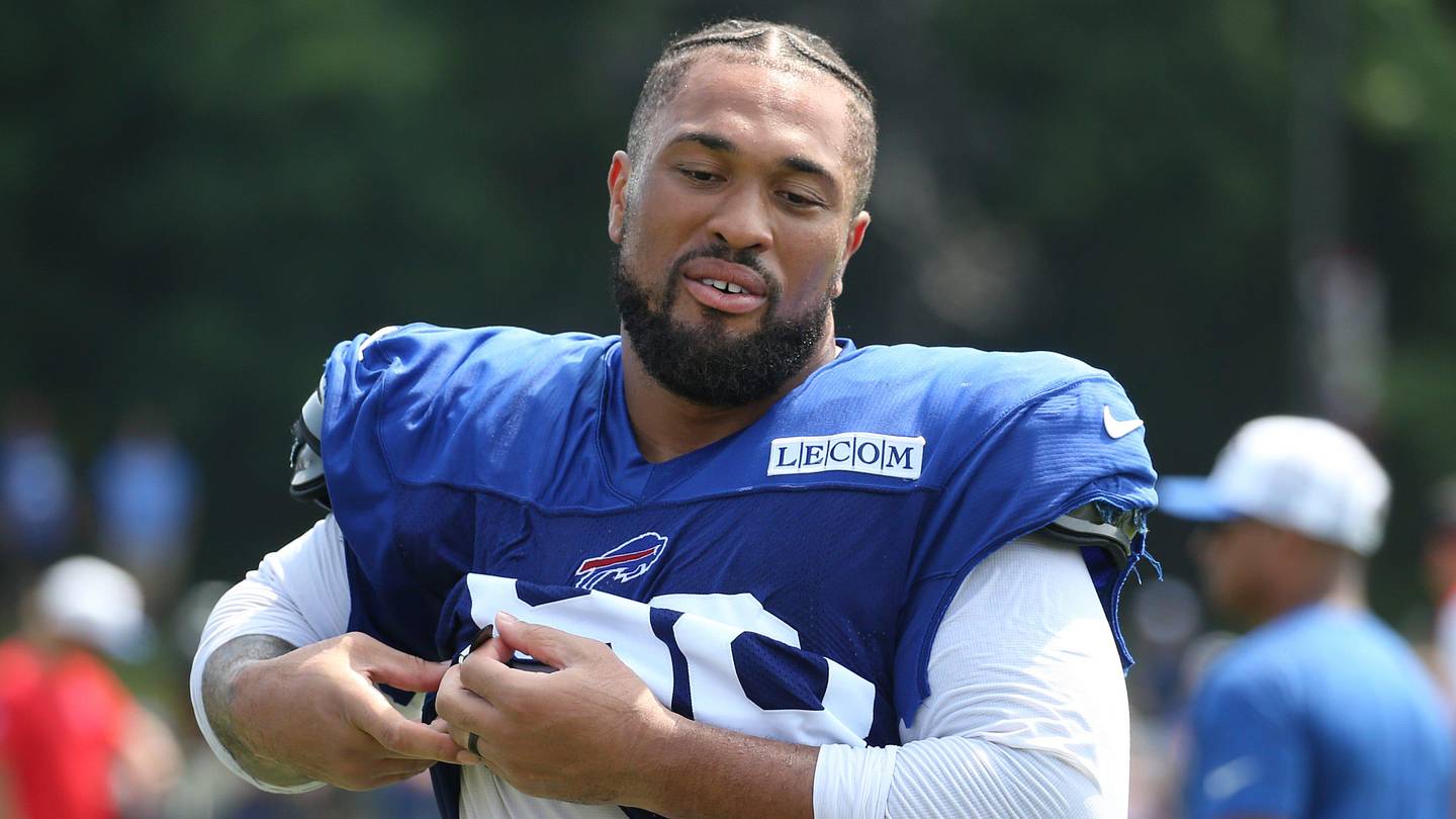 Best Remaining Free Agents for Bills' Glaring Roster Holes Include Former Buffalo Nose Tackle