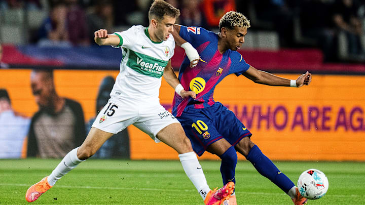 Elche x Barcelona se enfrentam por LaLiga 2025/26