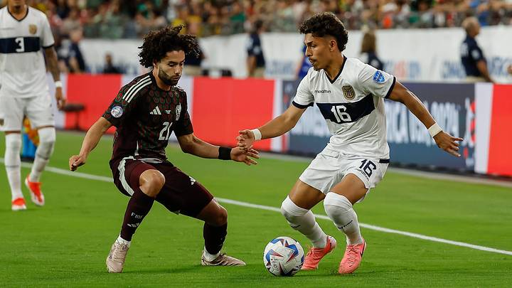 Las posibles alineaciones titulares de México vs Ecuador Las posibles alineaciones titulares de México vs Ecuador
