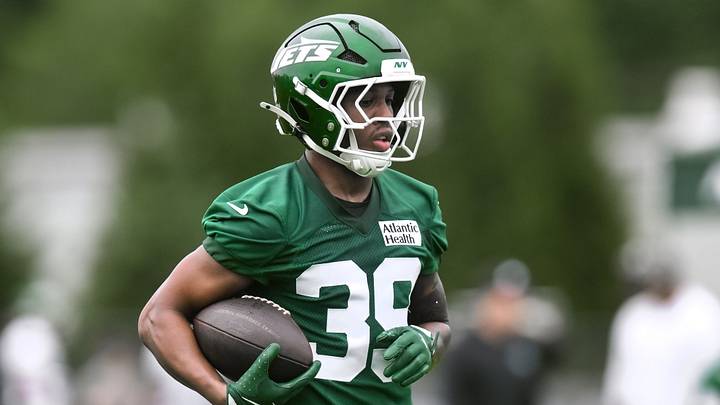 Jul 29, 2026; Florham Park, NJ, USA; New York Jets cornerback Samuel Womack III (39) participates in a drill during training camp at Atlantic Health Jets Training Center. Mandatory Credit: John Jones-Imagn Images Jul 29, 2026; Florham Park, NJ, USA; New York Jets cornerback Samuel Womack III (39) participates in a drill during training camp at Atlantic Health Jets Training Center. Mandatory Credit: John Jones-Imagn Images