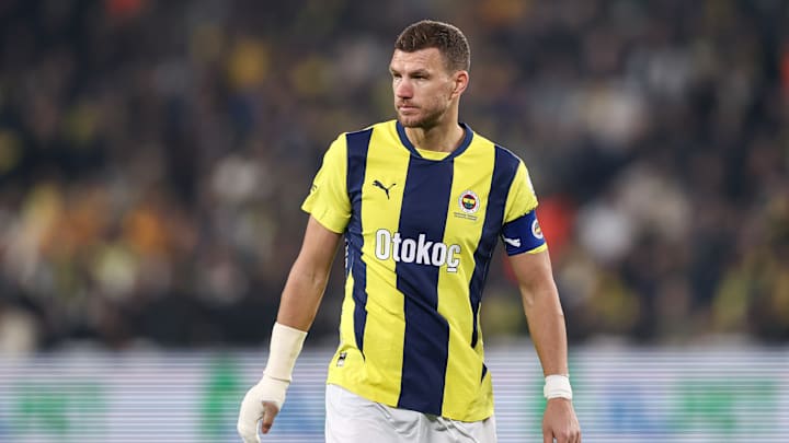 Fenerbahce v Kasimpasa - Turkish Super League