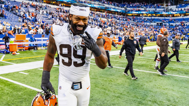 Oct 22, 2023; Indianapolis, Indiana, USA; Cleveland Browns defensive end Za'Darius Smith (99) after the game against the Indianapolis Colts at Lucas Oil Stadium. Mandatory Credit: Trevor Ruszkowski-USA TODAY Sports