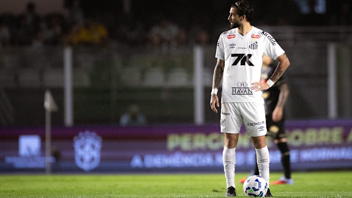 Atacante vem de marcar gol contra o Bragantino
