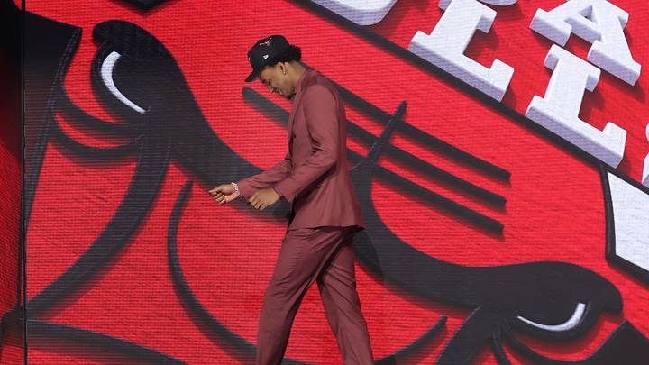 Jun 23, 2026; New York, NY, USA; The fifteenth pick in the 2026 NBA draft, Texas guard Dailyn Swain reacts after he was selected by the Chicago Bulls at Barclays Center. Mandatory Credit: Brad Penner-Imagn Images Jun 23, 2026; New York, NY, USA; The fifteenth pick in the 2026 NBA draft, Texas guard Dailyn Swain reacts after he was selected by the Chicago Bulls at Barclays Center. Mandatory Credit: Brad Penner-Imagn Images