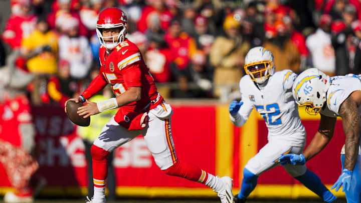 Dec 14, 2025; Kansas City, Missouri, USA; Kansas City Chiefs quarterback Patrick Mahomes (15) looks to pass against the Los Angeles Chargers during the second quarter at GEHA Field at Arrowhead Stadium. Mandatory Credit: Jay Biggerstaff-Imagn Images Dec 14, 2025; Kansas City, Missouri, USA; Kansas City Chiefs quarterback Patrick Mahomes (15) looks to pass against the Los Angeles Chargers during the second quarter at GEHA Field at Arrowhead Stadium. Mandatory Credit: Jay Biggerstaff-Imagn Images