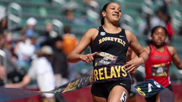 Roosevelt’s Aster Jones wins the girls 200 meters during the Oregon Relays this weekend. Roosevelt’s Aster Jones wins the girls 200 meters during the Oregon Relays this weekend.