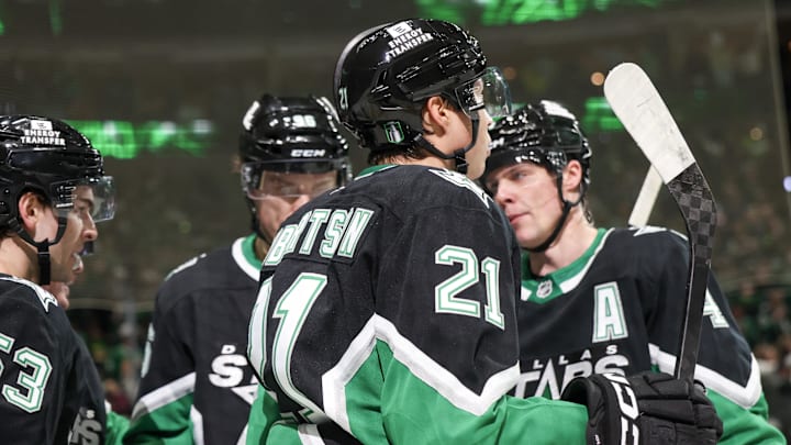 Apr 18, 2026; Dallas, Texas, USA; Dallas Stars left wing Jason Robertson (21) celebrates his goal with teammates against the Minnesota Wild in the second period in game one of the first round of the 2026 Stanley Cup Playoffs at American Airlines Center. Mandatory Credit: Thomas Shea-Imagn Images