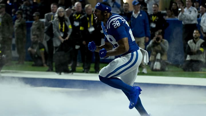 Dec 28, 2025; Indianapolis, Indiana, USA; Indianapolis Colts running back Jonathan Taylor (28) takes the field for a game against the Jacksonville Jaguars at Lucas Oil Stadium. Mandatory Credit: Robert Goddin-Imagn Images