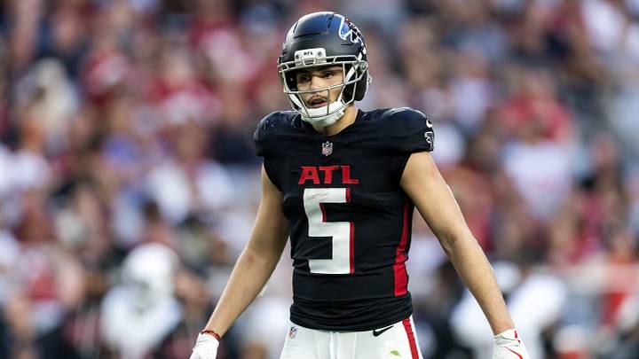 The Atlanta Falcons officially signed Drake London on Monday, and his coaches and teammates were effusive in their praise of the wideout.
