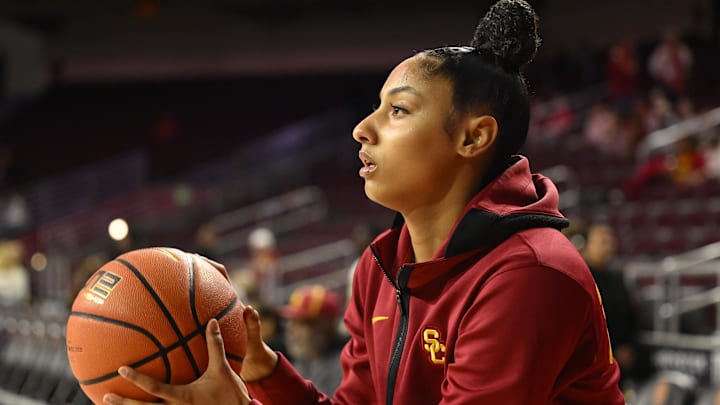 Feb 8, 2025; Los Angeles, California, USA; USC Trojans guard JuJu Watkins during pregame warmups before playing the Ohio State Buckeyes at Galen Center. Mandatory Credit: Robert Hanashiro-Imagn Images Feb 8, 2025; Los Angeles, California, USA; USC Trojans guard JuJu Watkins during pregame warmups before playing the Ohio State Buckeyes at Galen Center. Mandatory Credit: Robert Hanashiro-Imagn Images