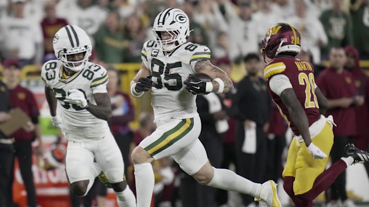 Sep 11, 2025; Green Bay, Wisconsin, USA; Green Bay Packers tight end Tucker Kraft (85) makes a reception  during the first quarter against the Washington Commanders at Lambeau Field. Mandatory Credit: Mark Hoffman-USA TODAY Network via Imagn Images