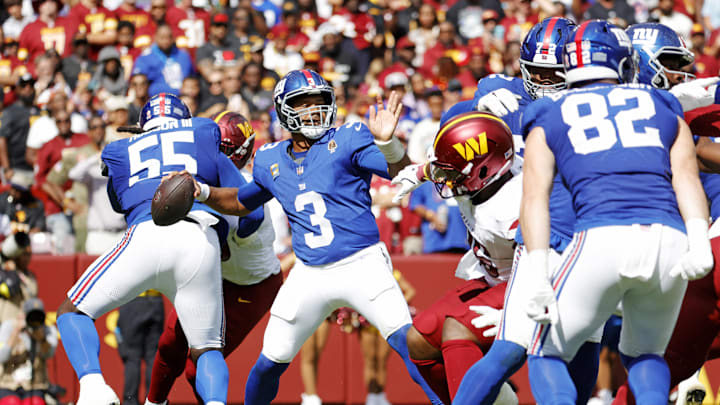 Sep 7, 2025; Landover, Maryland, USA; New York Giants quarterback Russell Wilson (3) makes a pass during the third quarter against the Washington Commanders at Northwest Stadium. Sep 7, 2025; Landover, Maryland, USA; New York Giants quarterback Russell Wilson (3) makes a pass during the third quarter against the Washington Commanders at Northwest Stadium.