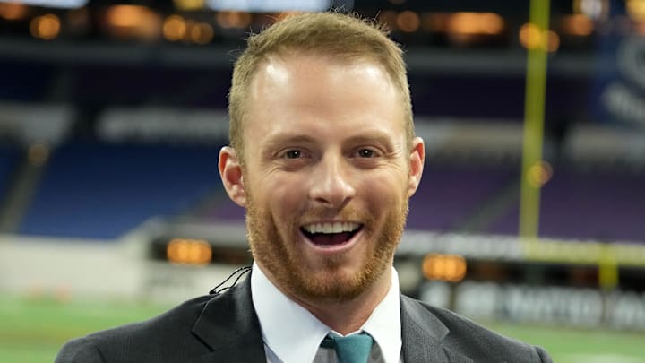 College football analyst Greg McElroy explained his reasoning for selecting the Indiana Hoosiers to win against the Illinois Fighting Illini on Saturday.