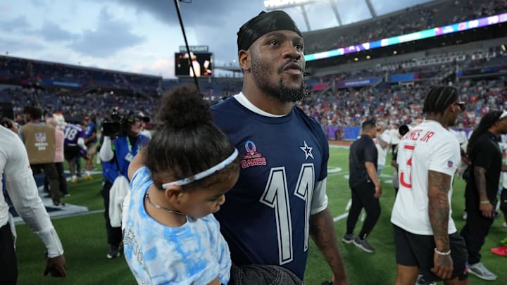Dallas Cowboys star Micah Parson walks off the field after the 2025 Pro Bowl Games.