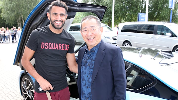 Leicester City Owner Vichai Srivaddhanaprabha Presents Cars to His Players