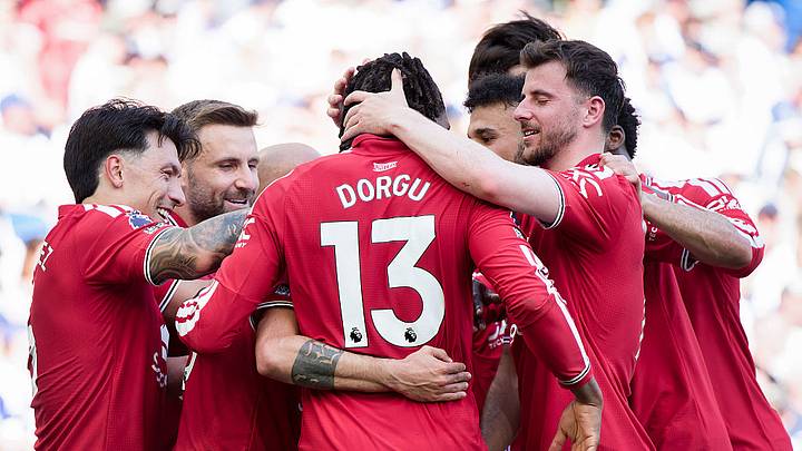 Premier League 2025–26: Who's Soaring and Who's Crashing Compared to Last Season