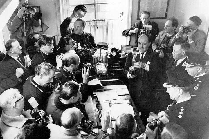 Jules Rimet trophy ถ้วยจูลส์ ริเมต์