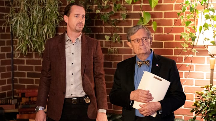 “Birds of a Feather” – When Agent Parker is framed for murder, the team puts their jobs and lives on the line in order to buy time and uncover the truth on the 19th season finale of CBS Original Series NCIS, Monday, May 23 (9:00-10:00 PM, ET/PT) on the CBS Television Network and available to stream live and on demand on Paramount+*. Pictured: Sean Murray as Special Agent Timothy McGee and David McCallum as Dr. Donald "Ducky" Mallard. Photo: Robert Voets/CBS ©2022 CBS Broadcasting, Inc. All