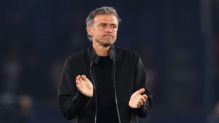 Luis Enrique a répondu à l'intérêt du PSG. Luis Enrique a répondu à l'intérêt du PSG.