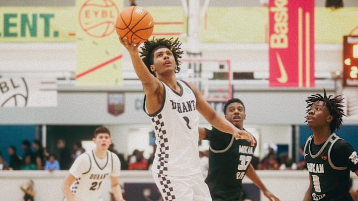Team Durant’s Acaden Lewis (8) goes for a lay up during a game against Team Mokan Elite during the Nike Elite Youth Basketball League session one on Saturday, April 27, 2024 at the Memphis Sports & Event Center in Memphis, Tenn.