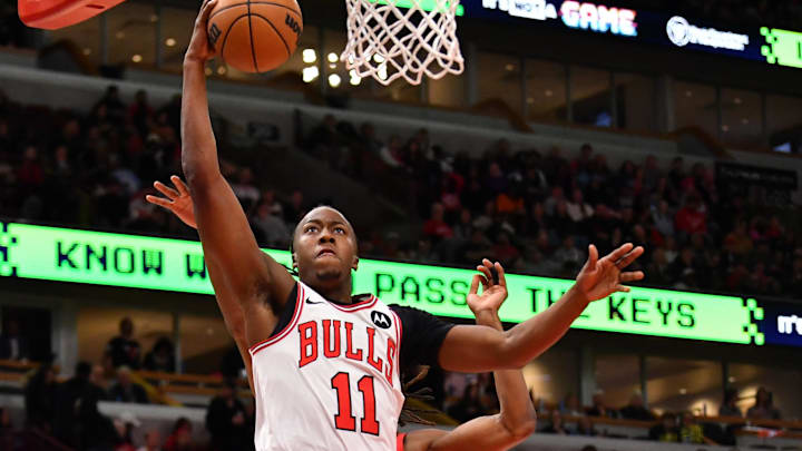Feb 28, 2025; Chicago, Illinois, USA; Chicago Bulls guard Ayo Dosunmu (11) goes up for a shot during a game against the Toronto Raptors at the United Center. Mandatory Credit: Patrick Gorski-Imagn Images