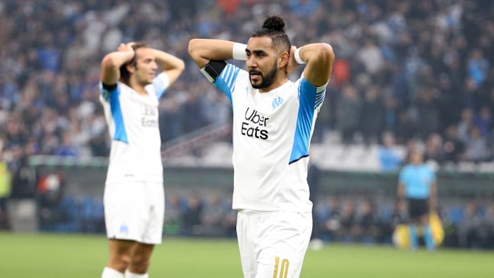 Forfait pour la fin de saison, Dimitri Payet peine à retenir sa tristesse.