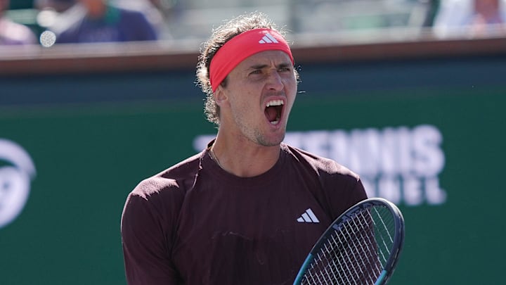Alexander Zverev celebrates a winning shot
