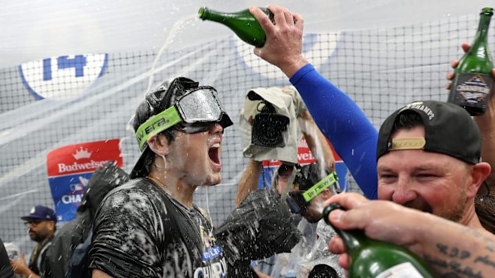 National League Championship Series - Milwaukee Brewers v Los Angeles Dodgers - Game Four National League Championship Series - Milwaukee Brewers v Los Angeles Dodgers - Game Four