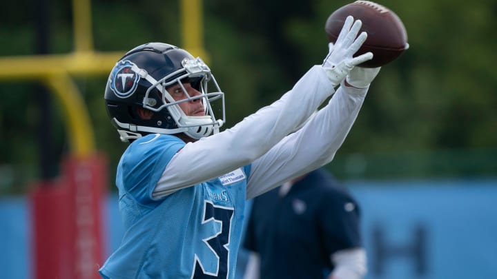 Tennessee Titans cornerback Caleb Farley (3) pulls in a catch during practice at Ascension Saint Thomas Sports Park Friday, Sept. 16, 2022, in Nashville, Tenn.
Nas 0916 Titans 009 Tennessee Titans cornerback Caleb Farley (3) pulls in a catch during practice at Ascension Saint Thomas Sports Park Friday, Sept. 16, 2022, in Nashville, Tenn.
Nas 0916 Titans 009