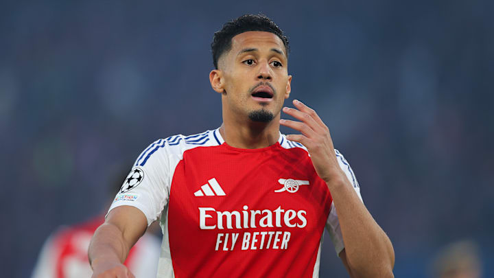 Paris Saint-Germain v Arsenal FC - UEFA Champions League 2024/25 Semi Final Second Leg