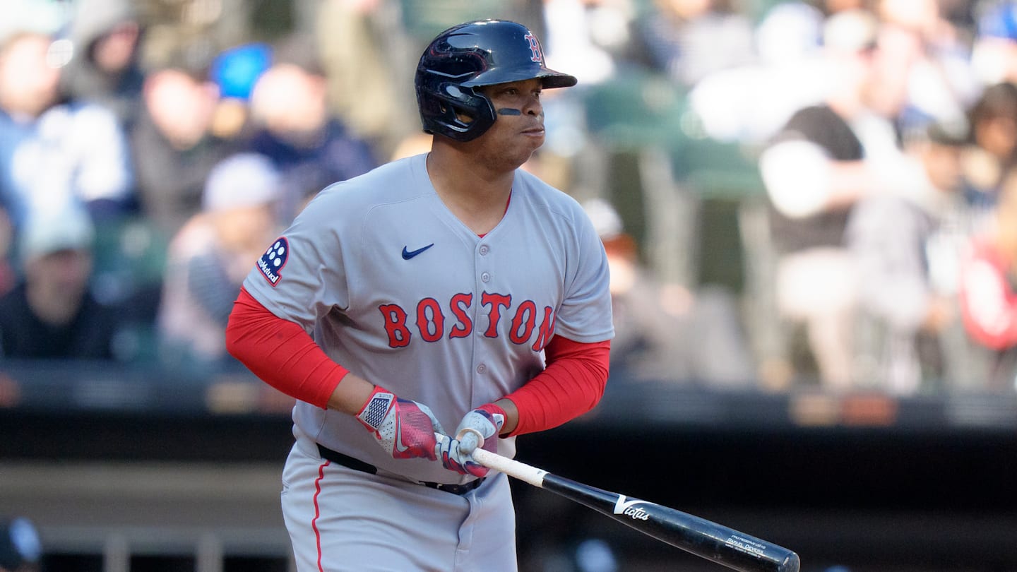 Latest Craig Breslow interview hints Rafael Devers' Red Sox fate is sealed