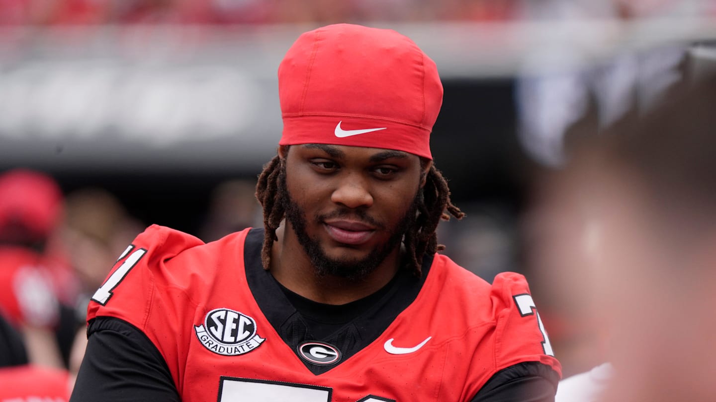 ESPN names replacement for outgoing Georgia lineman that Gunner Stockton will rely on