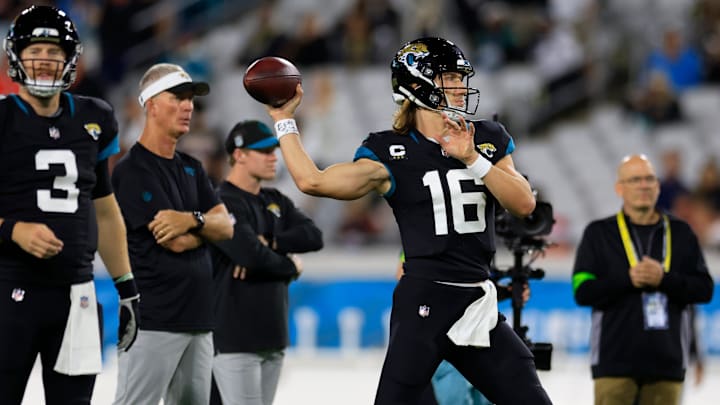 Jacksonville Jaguars quarterback Trevor Lawrence (16) throws the ball before a regular season NFL