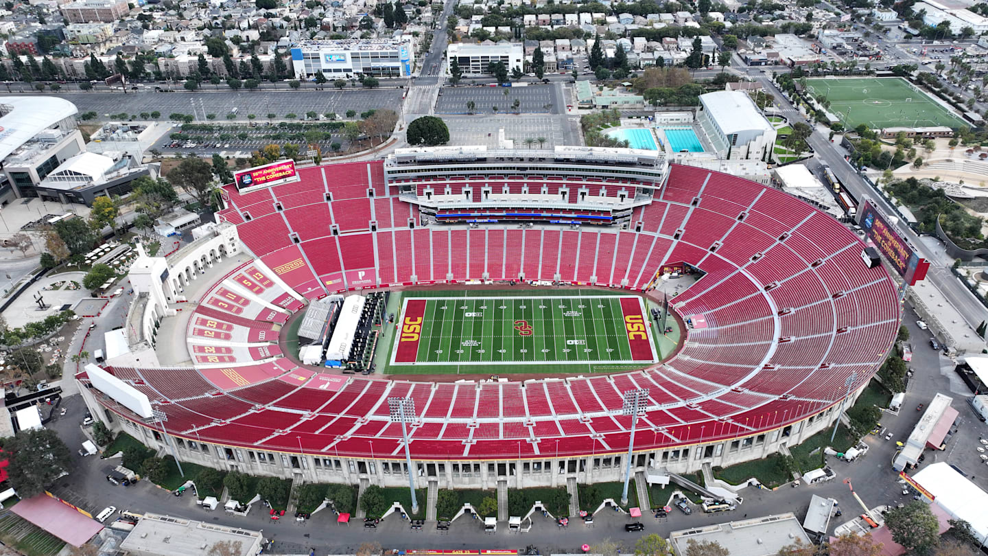 USC's new football facility making progress